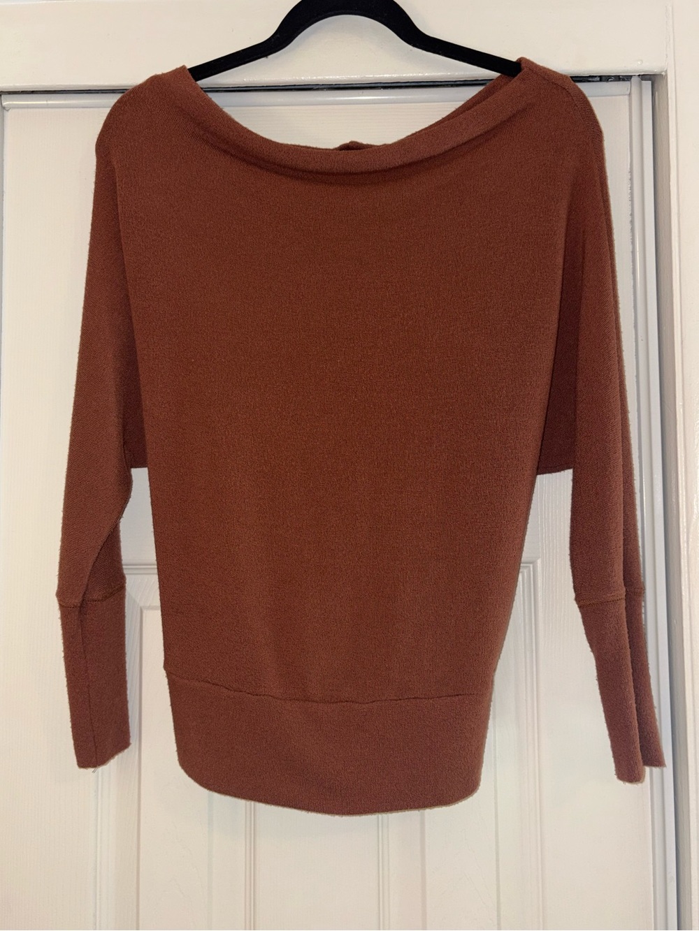 Windsor Off-the-Shoulder Sweater in Rust